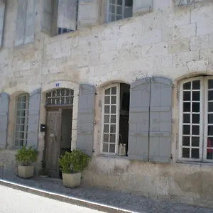  Bed & Breakfast La Demeure Clar France