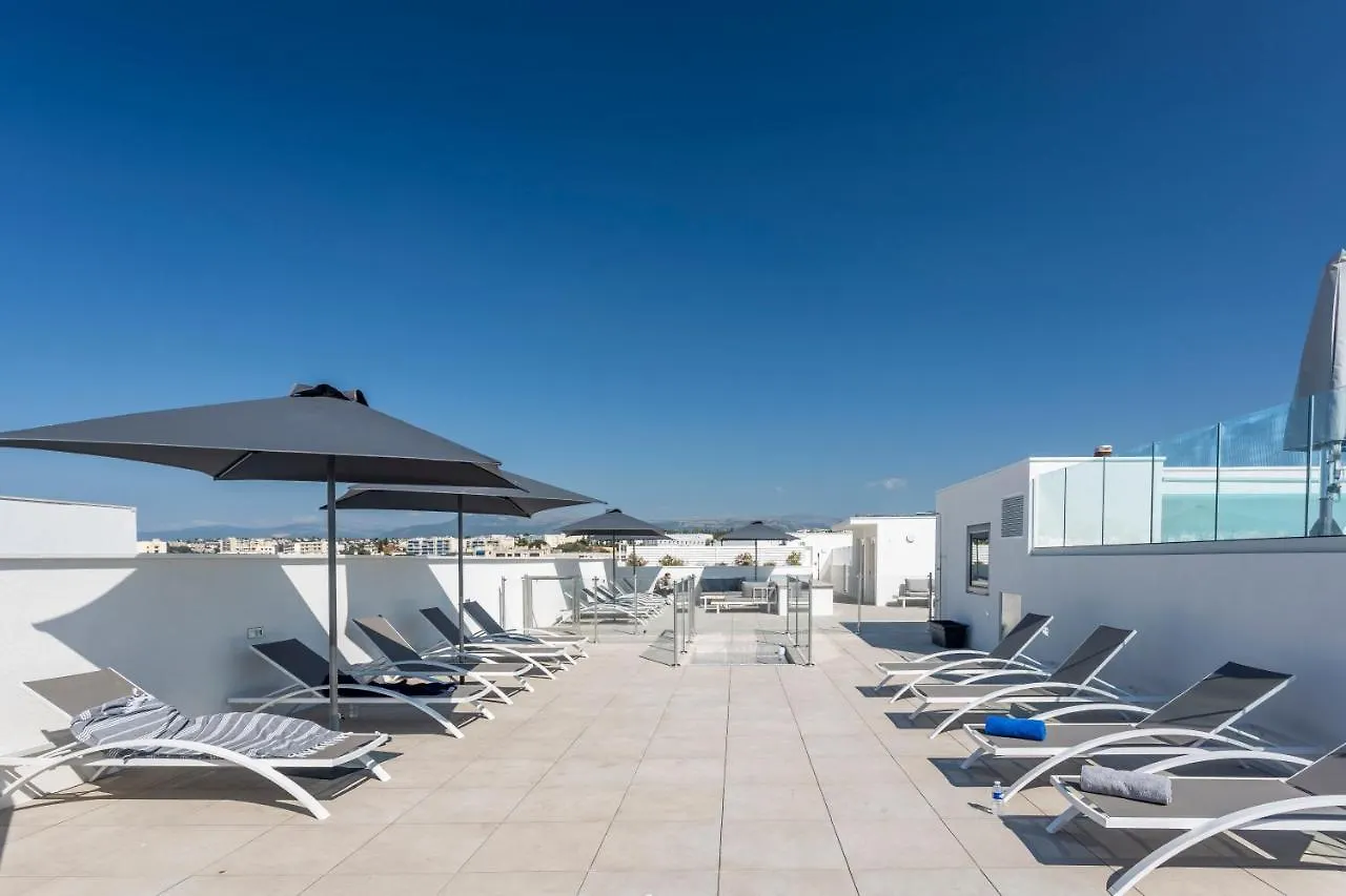 Nemea Appart Hotel Nice Arenas Aeroport 4*,